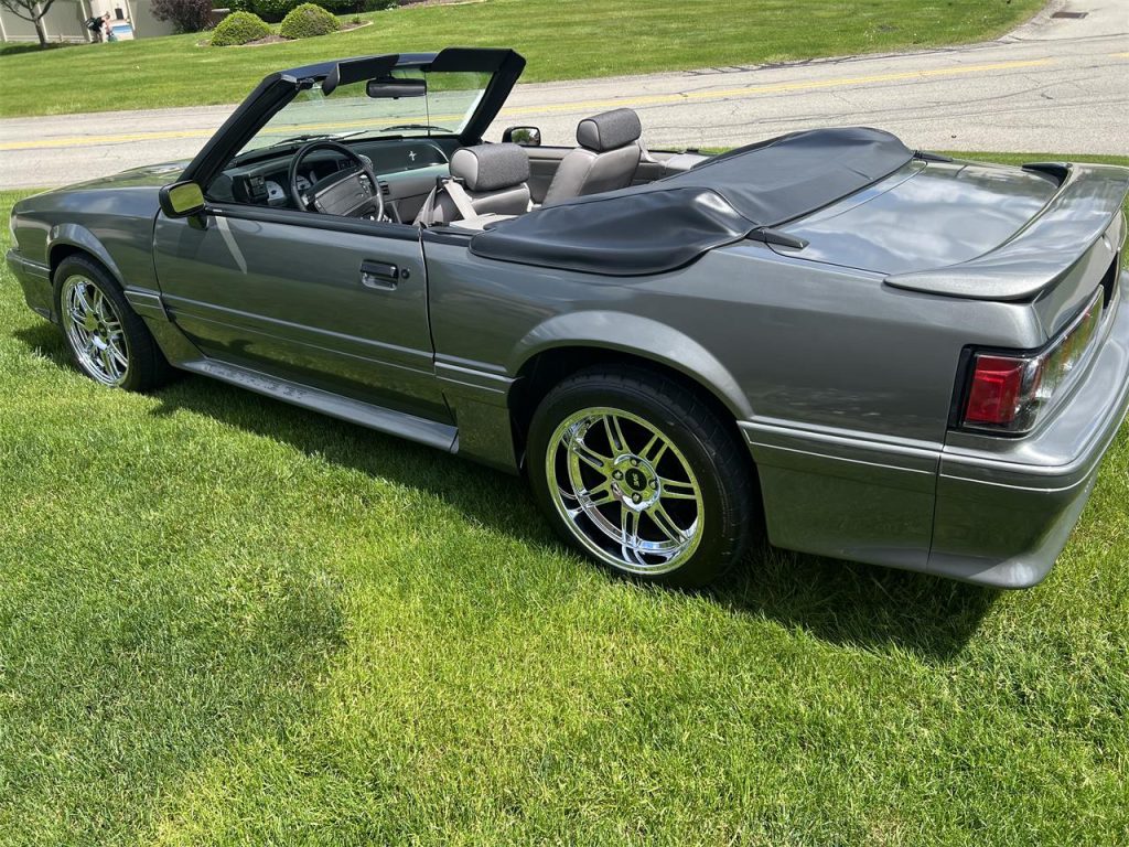 1991 Ford Mustang GT - American Hot Rods