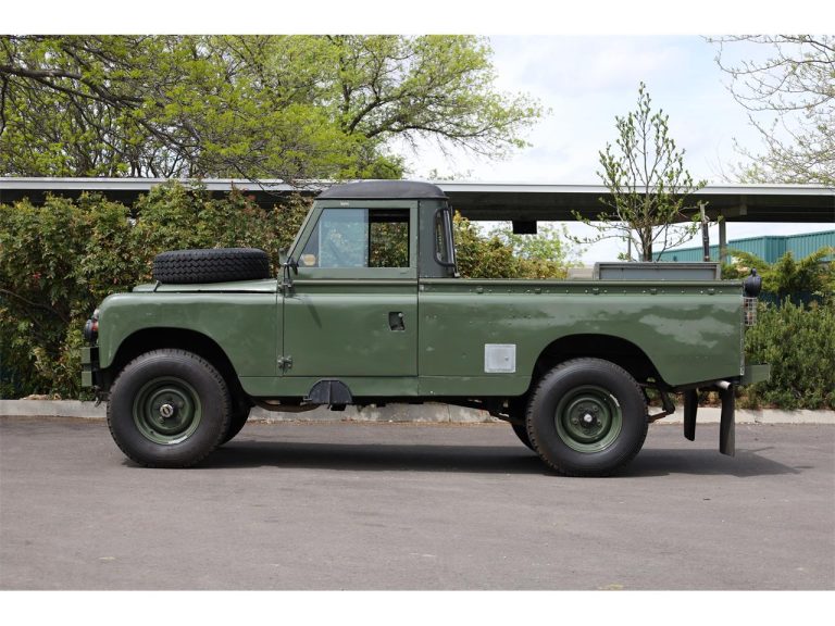 1965 Land Rover Series I - American Hot Rods