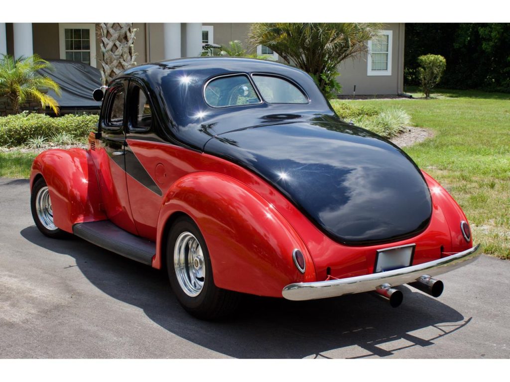 1939 Ford Standard - American Hot Rods