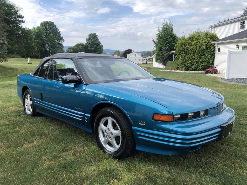 1994 Oldsmobile Cutlass Supreme - American Hot Rods