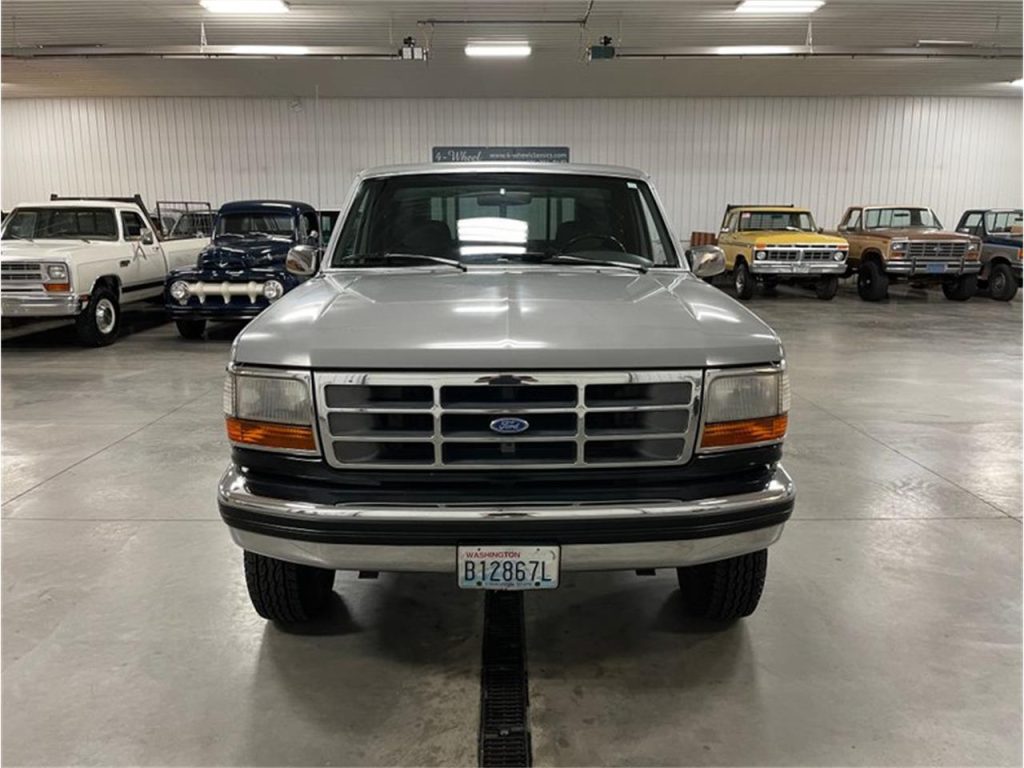 1993 Ford F250 - American Hot Rods