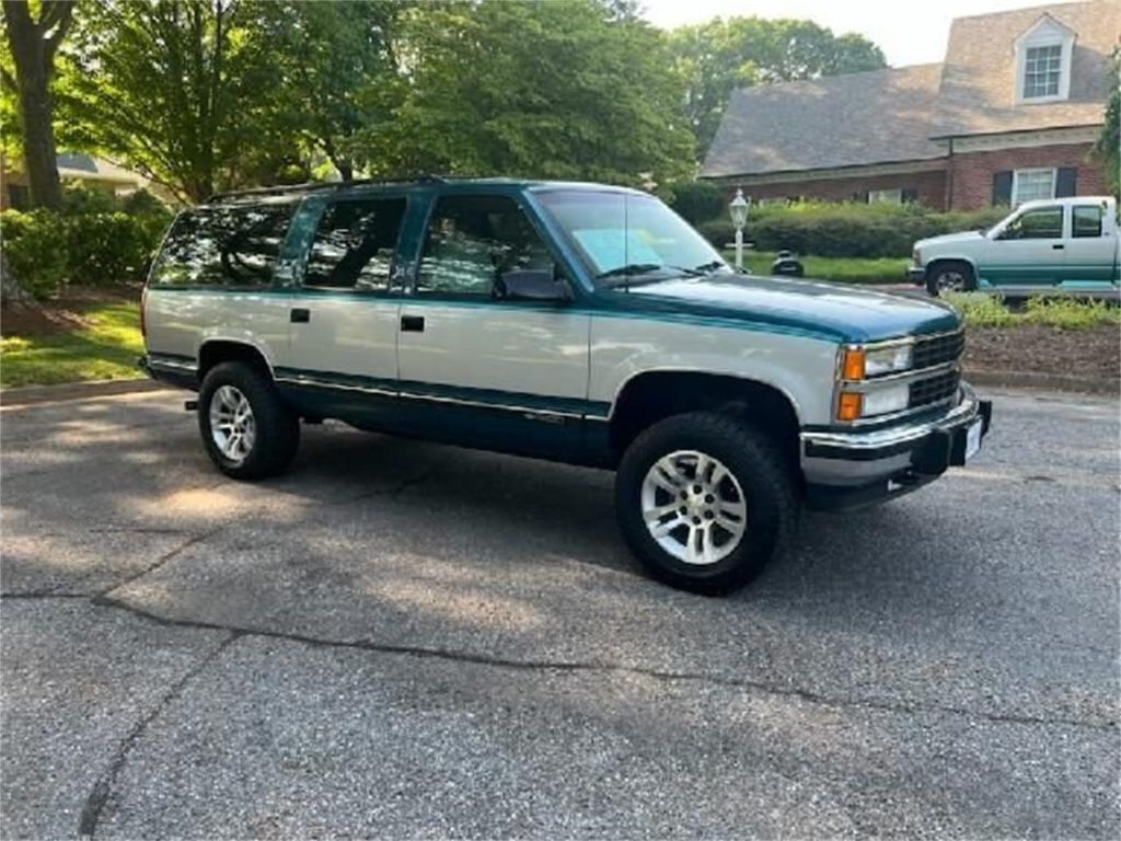 1993 Chevrolet Suburban - American Hot Rods