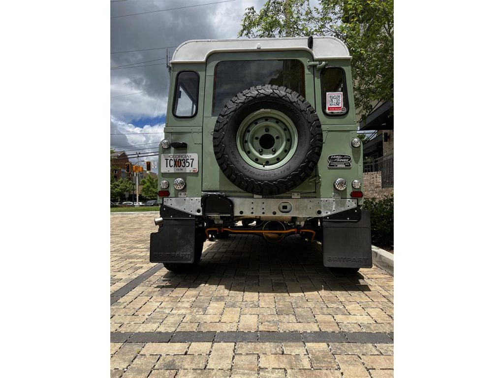 1993 Land Rover Defender - American Hot Rods