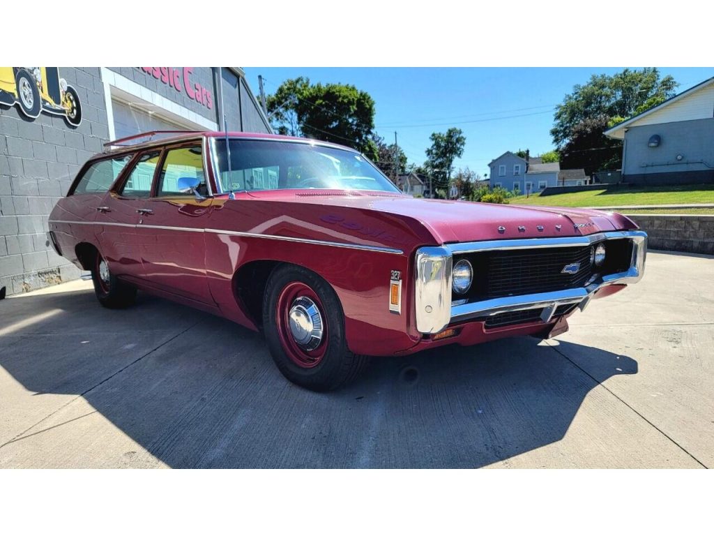 1969 Chevrolet Townsman - American Hot Rods