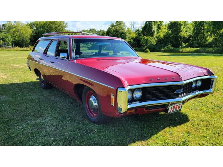 1969 Chevrolet Townsman - American Hot Rods